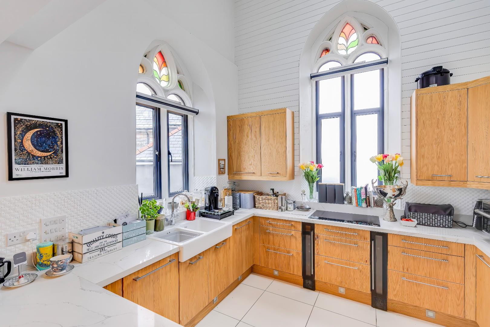 Castellum, 5 Alcedonia, Albert Crescent, Penarth, CF64 1FB